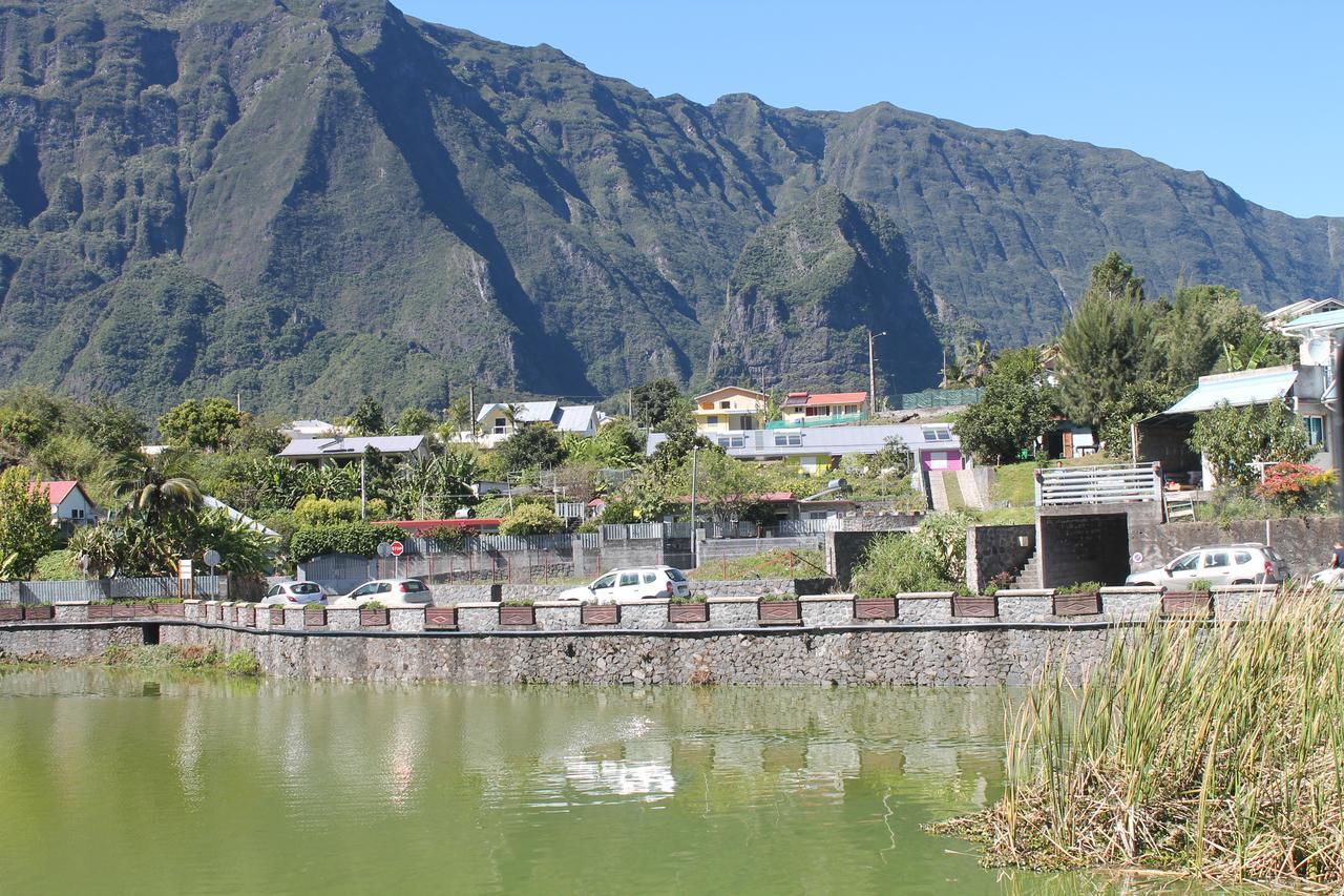 Les Cases Pres Du Lac Cilaos Kültér fotó